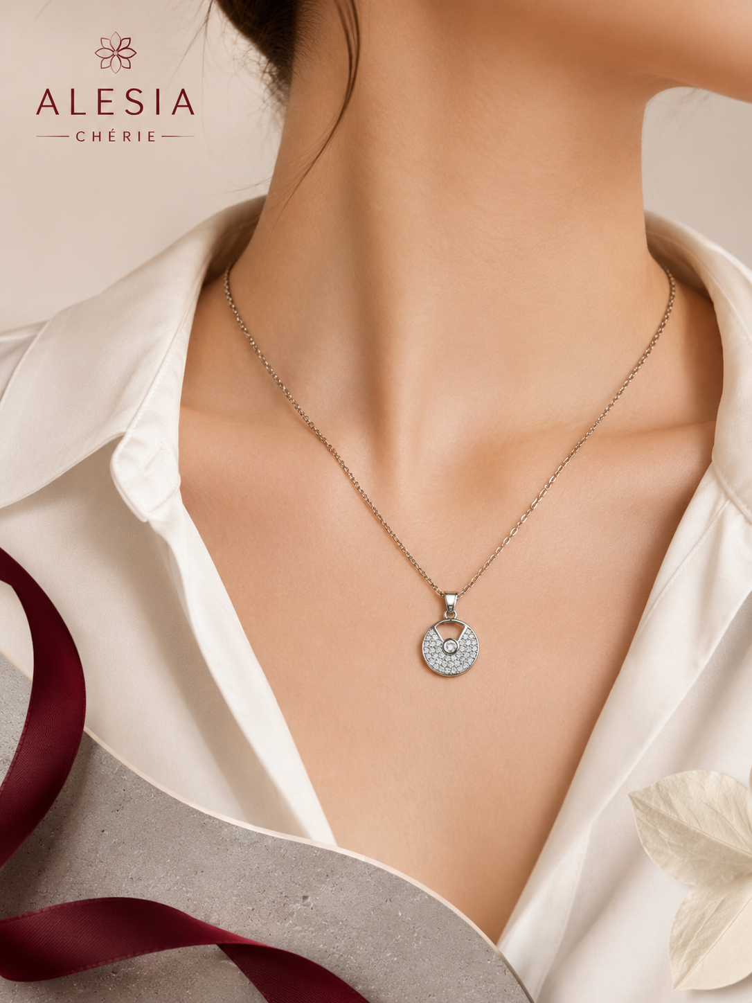 Collar círculo con Zirconias